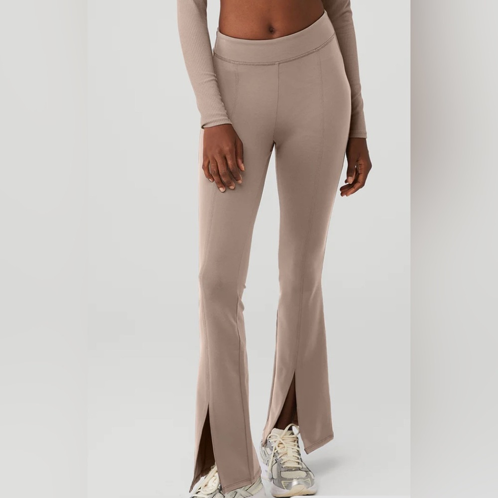 Alo Taupe airbrush high waist flutter legging